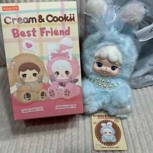 SALTED CARMEL LATTE- Cream & Cookii Best Friend Plush Toy. New. Verified.Pretty!